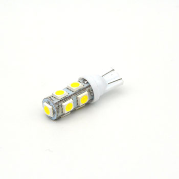 T10-9SMD-5050 Светодиодная лампа T10 9 smd 5050 белый 12 вольт. (W5W) L153